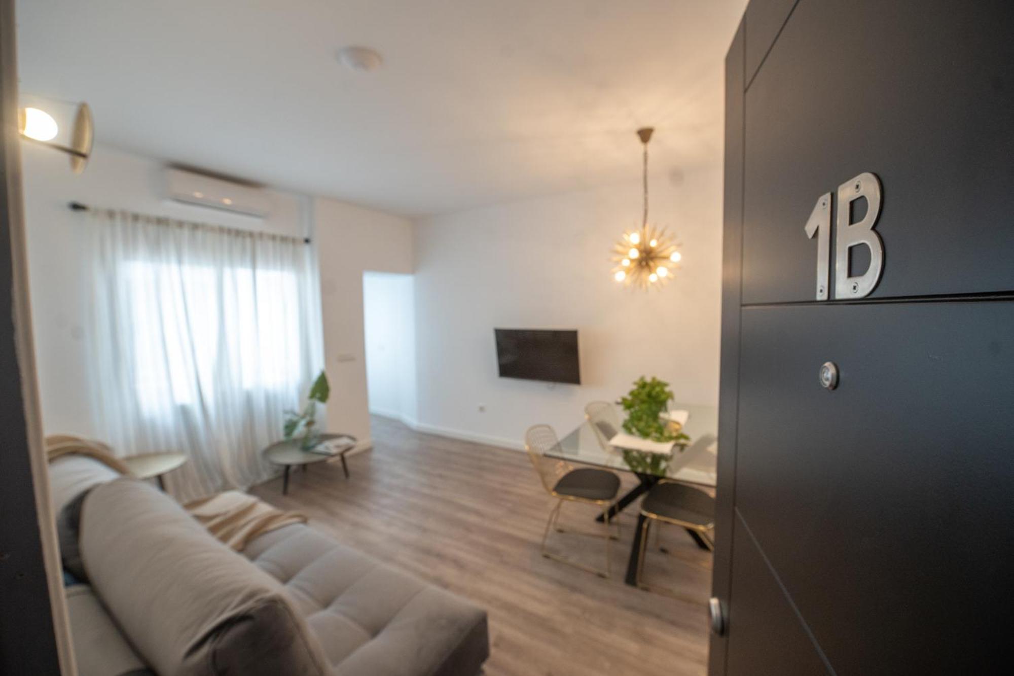 Suites La Merced Málaga Habitación foto